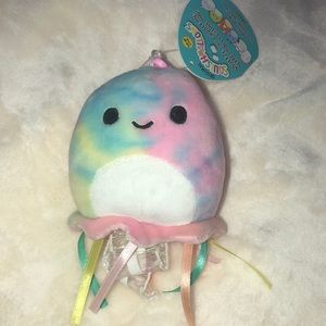 Janet the jellyfish Squishmallow clip